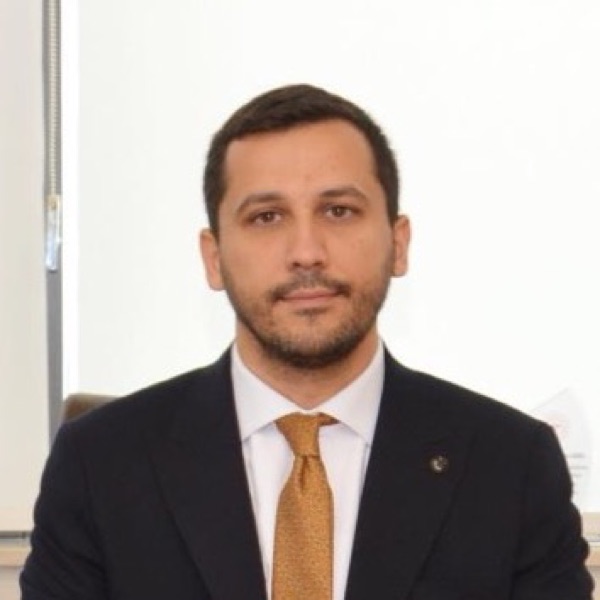 Adil Emre Gezer